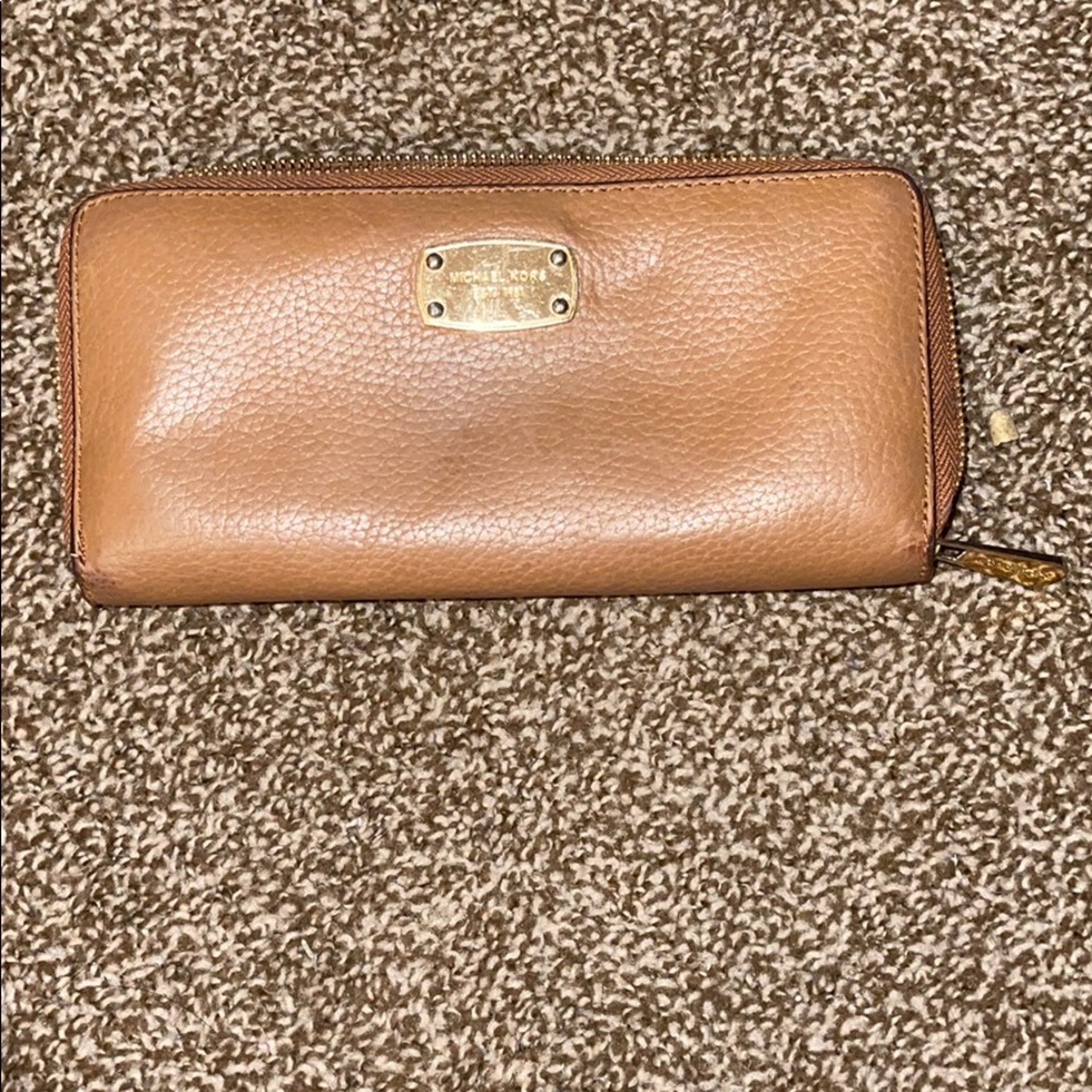 Michael kors wallet brown leather